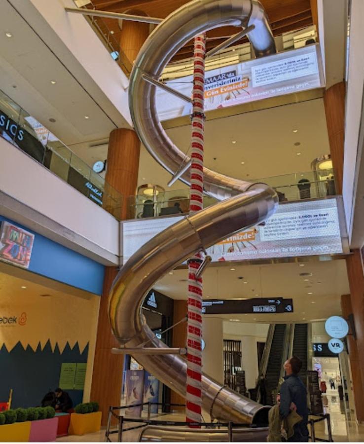 Serviced Luxurious 3+1 In Address Emaar Square イスタンブール エクステリア 写真